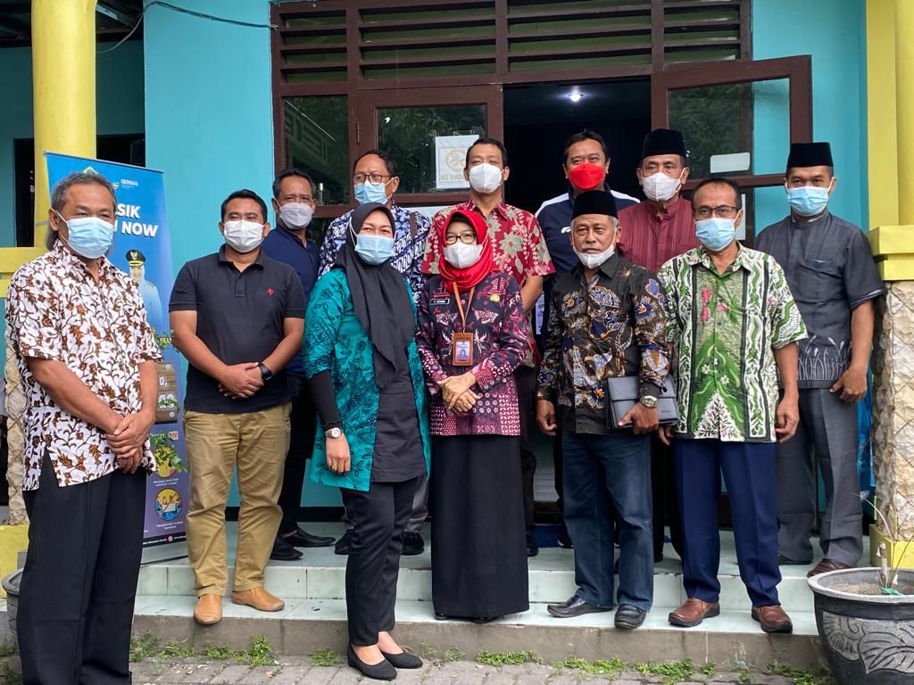 Diskominfo Kabupaten Tulungagung dan Komisi D DPRD Kabupaten Tulungagung melakukan kunjungan kerja ke Diskominfo Kabupaten Gresik